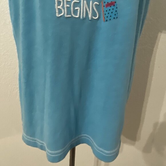 Secret Treasures Sleepwear Womens Size M(8-10) Top Vacation Graphics - Picture 3 of 9